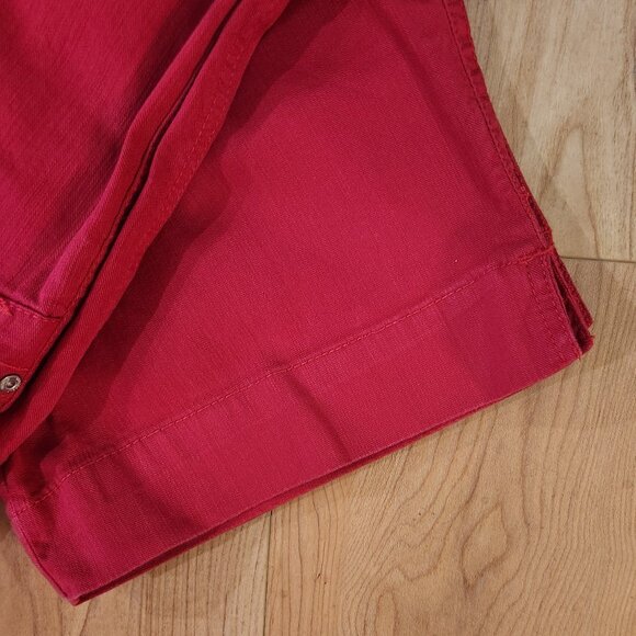 Gloria Vanderbilt Bermuda Shorts - Picture 5 of 8